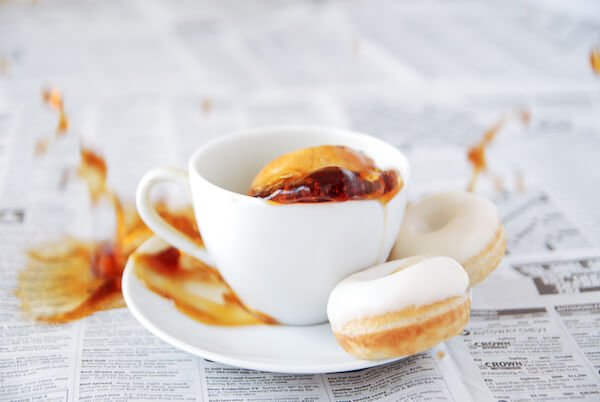 Mini Donuts: 100 Bite-Sized Donut Recipes to Sweeten Your "Hole" Day