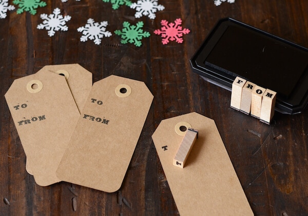 DIY Snowflake Labels from www.thenovicechefblog.com